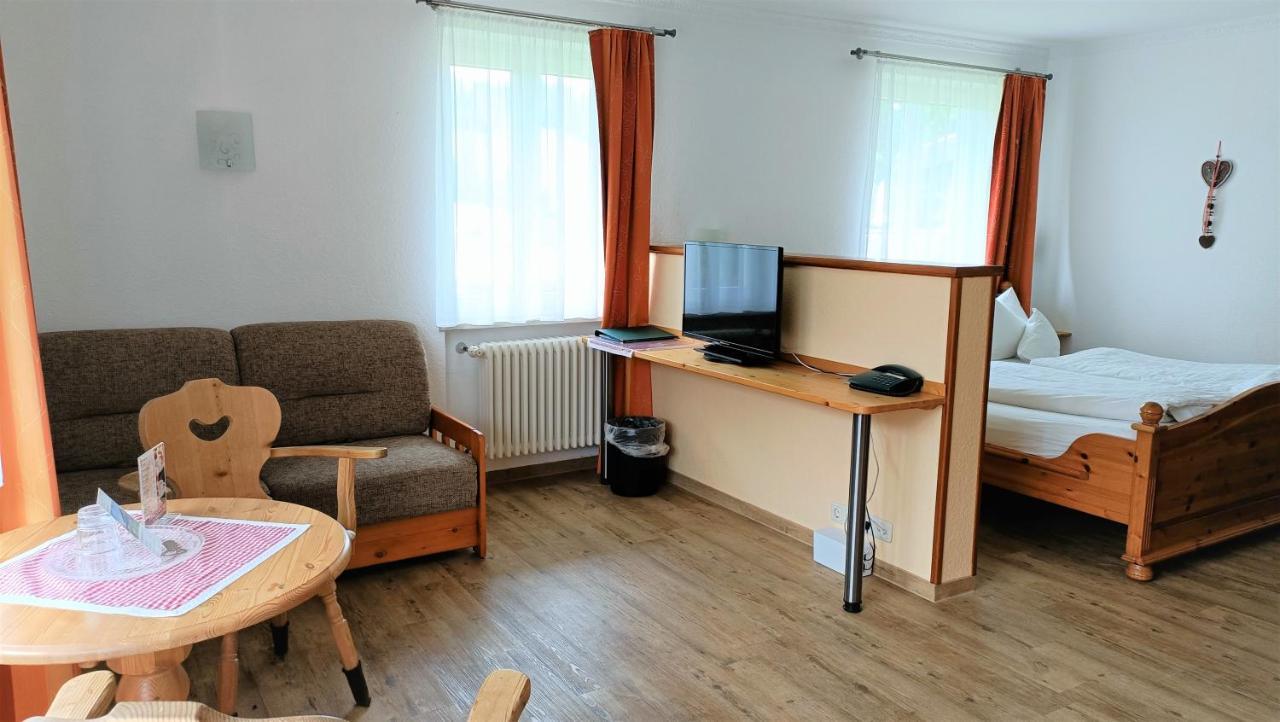 Hotel Landhaus Staufenblick Oberstaufen Buitenkant foto