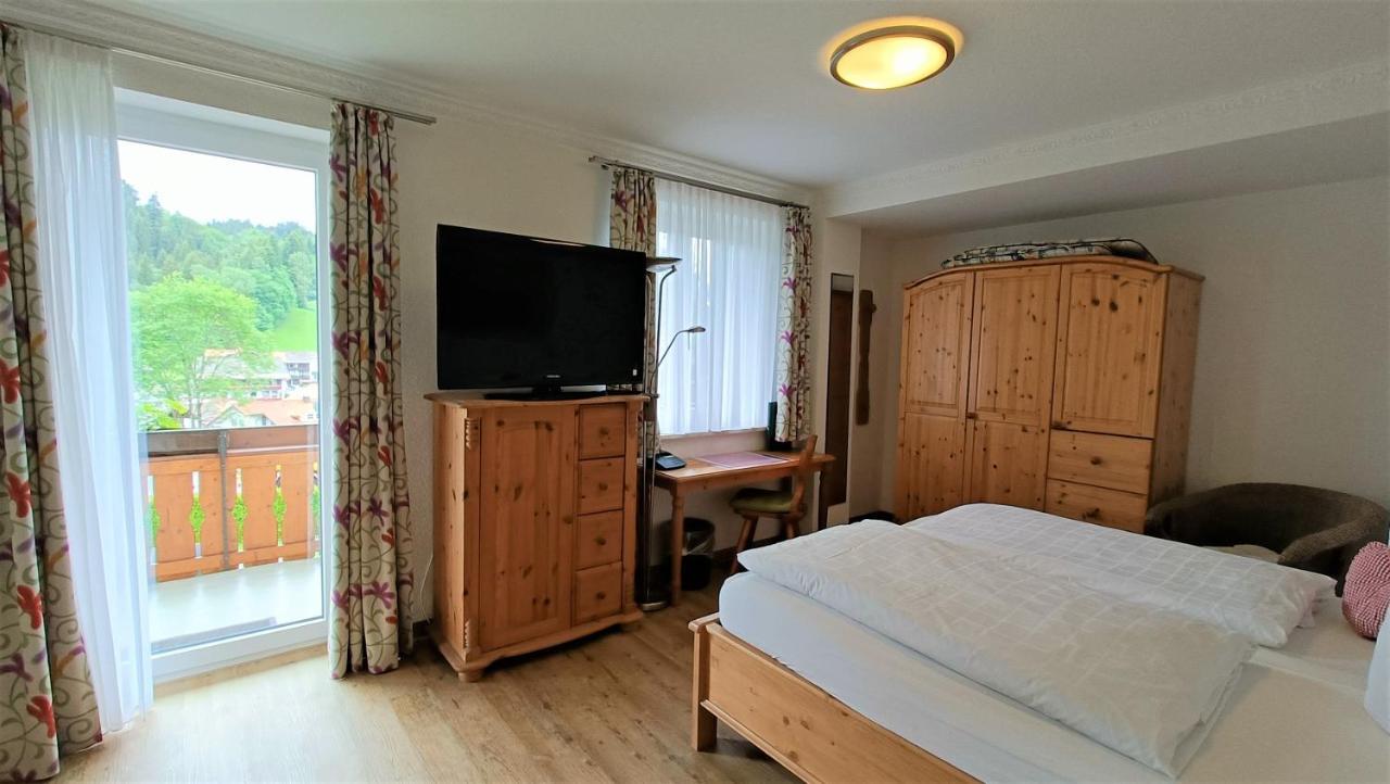 Hotel Landhaus Staufenblick Oberstaufen Buitenkant foto