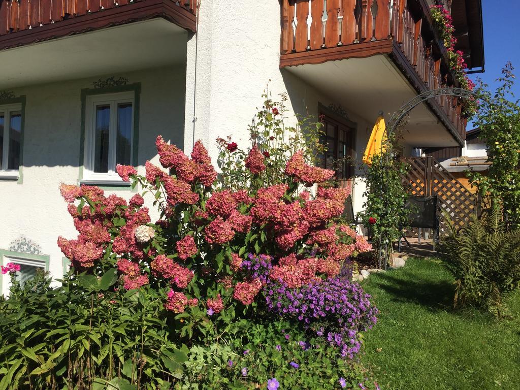 Hotel Landhaus Staufenblick Oberstaufen Buitenkant foto
