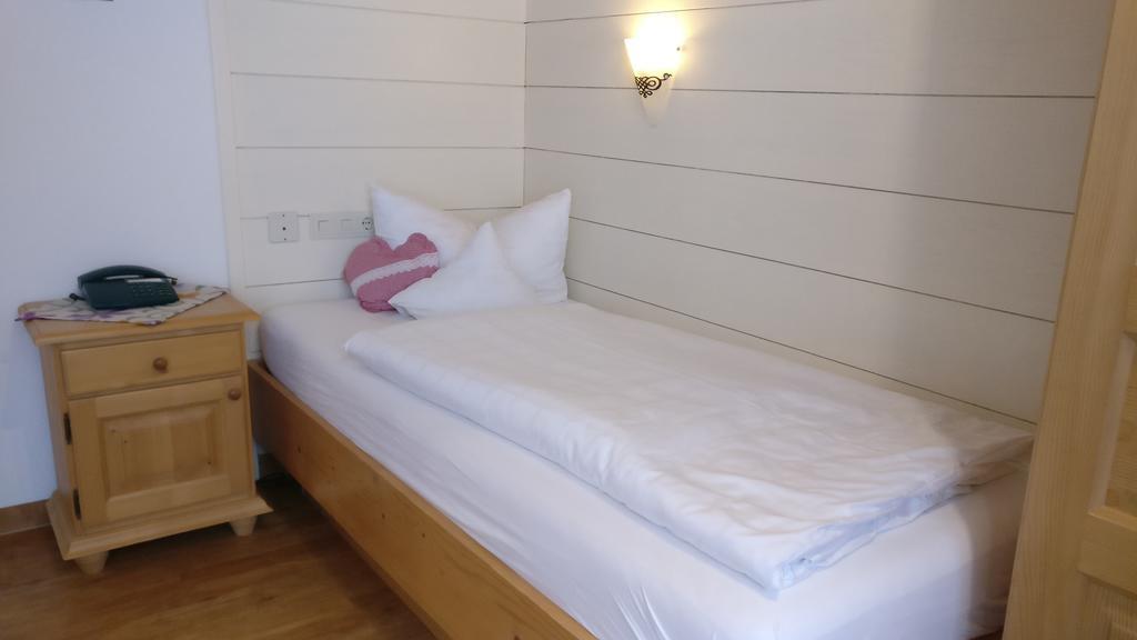 Hotel Landhaus Staufenblick Oberstaufen Buitenkant foto